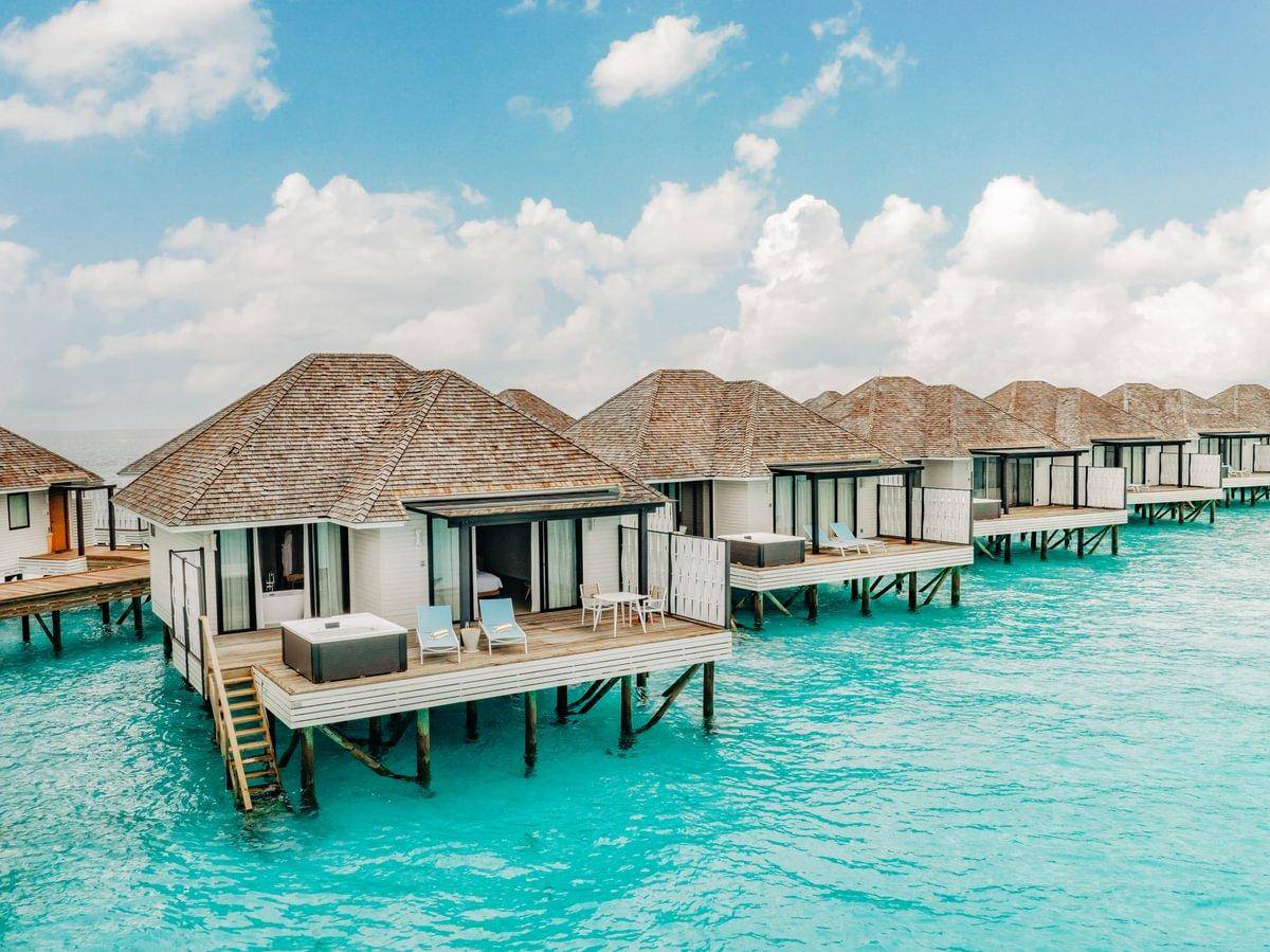 Nova Maldives, Malediven, Water Villa with Private Jacuzzi, Terrasse