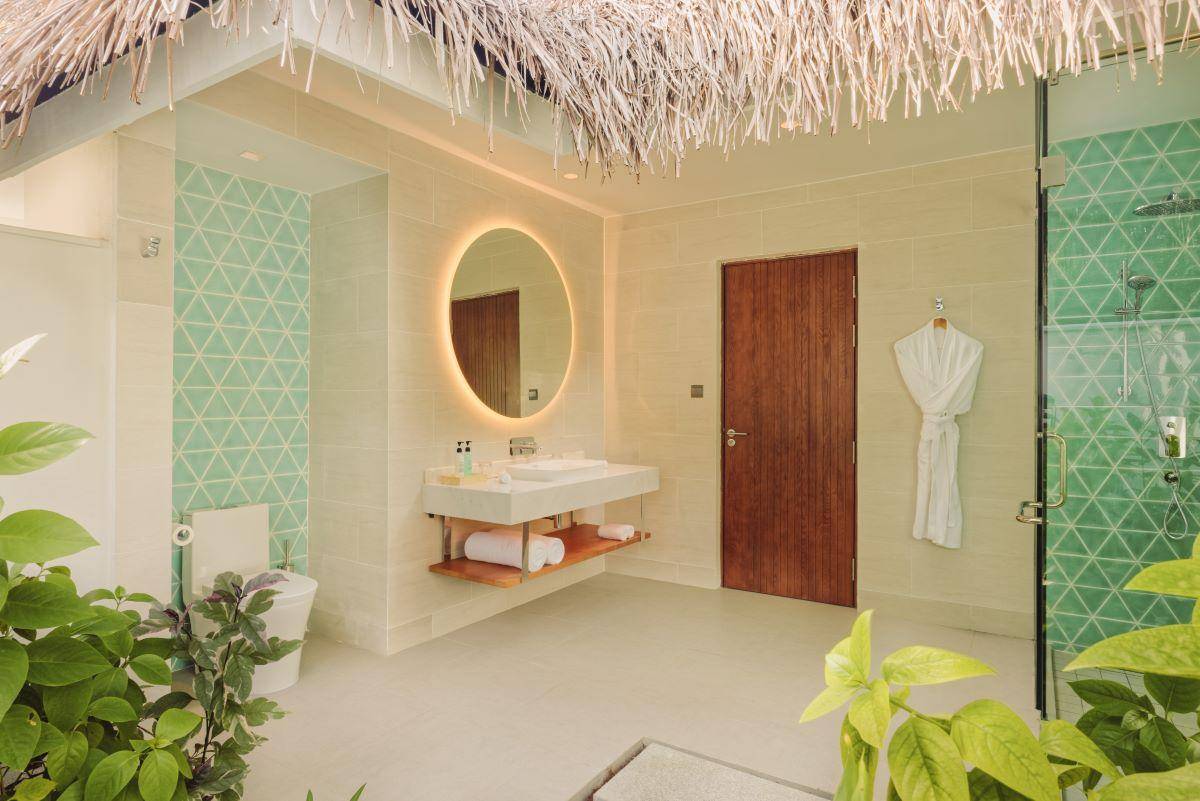 Inter-Connected Beach Villa with Jacuzzi