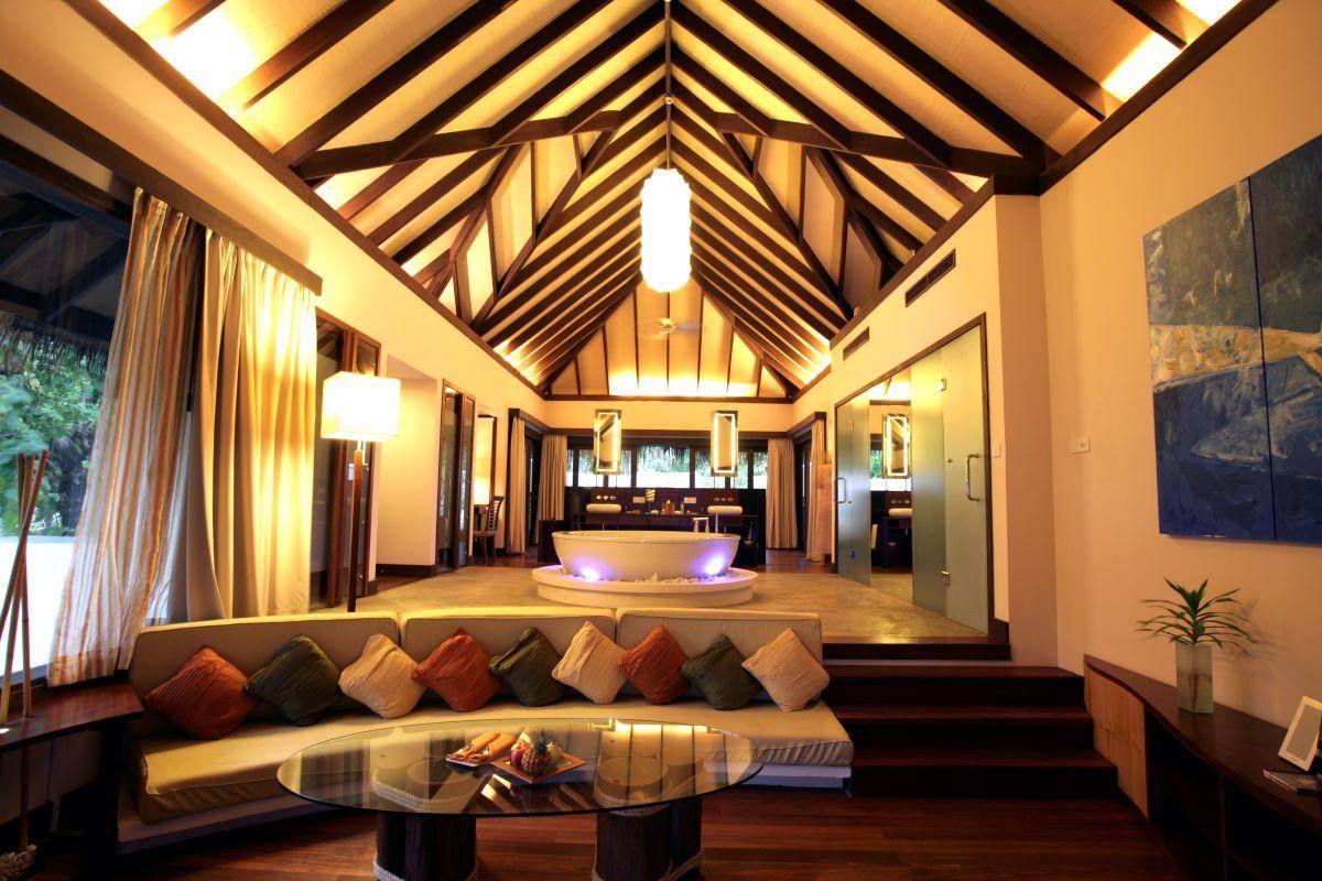 Coco Bodu Hithi, Malediven, Island Villa, Wohnbereich