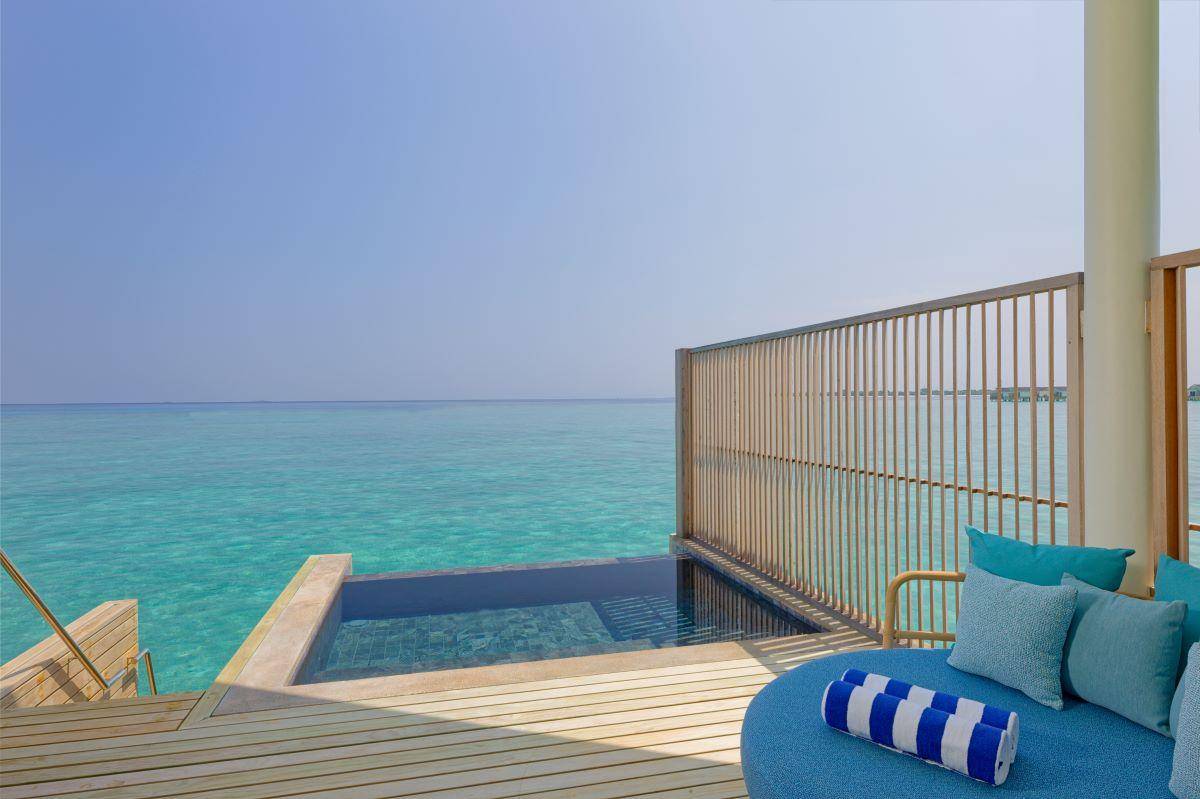 Raaya by Atmosphere, Malediven, Water Villa with Pool, Pool