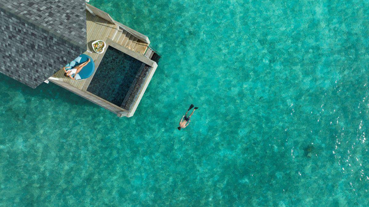 Raaya by Atmosphere, Malediven, Water Villa with Pool, Luftaufnahme