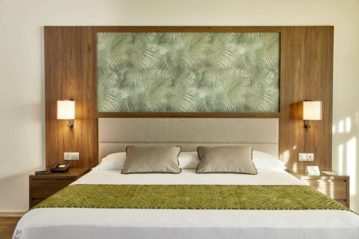 RIU Palace Maldivas, Malediven, Overwater Suite, Schlafzimmer