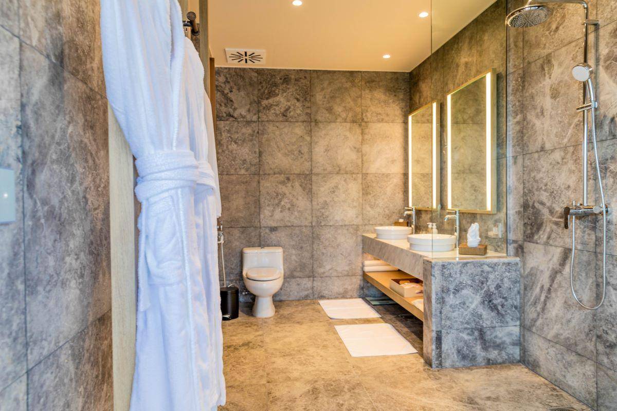 Kagi Maldives SPA Island, Malediven, Lagoon Pool Villa, Badezimmer