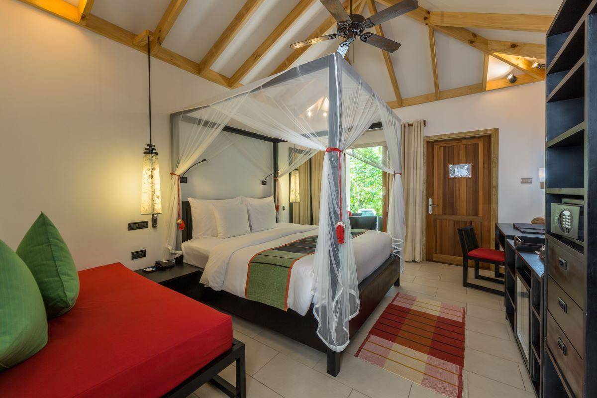 Vilamendhoo Island Resort, Malediven, Garden Room, Schlafzimmer