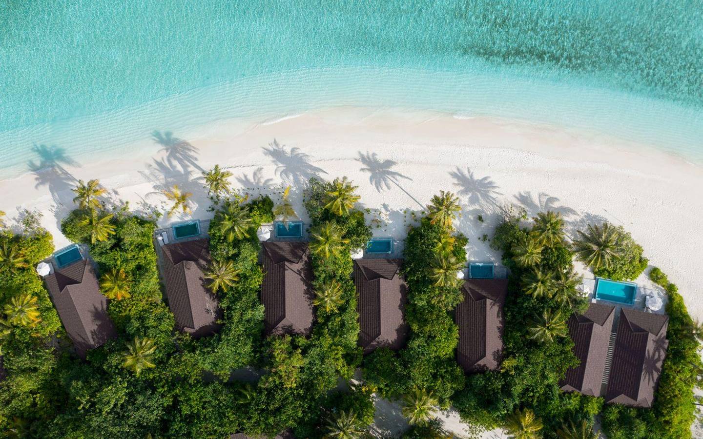 Lagoon Beach Villa