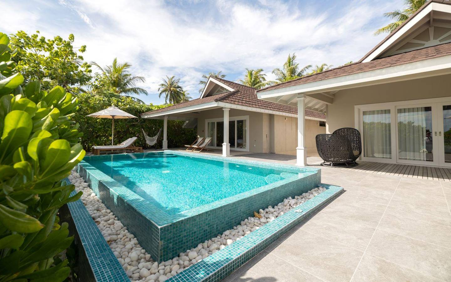 2 Bedroom Lagoon Beach Villa