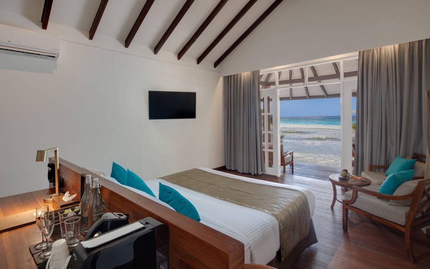 Sunset Beach Villas