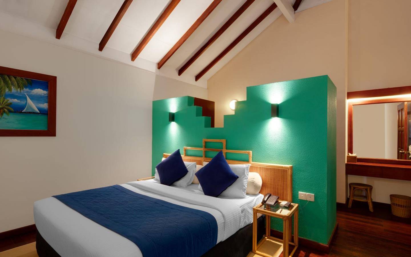 Honeymoon Suite