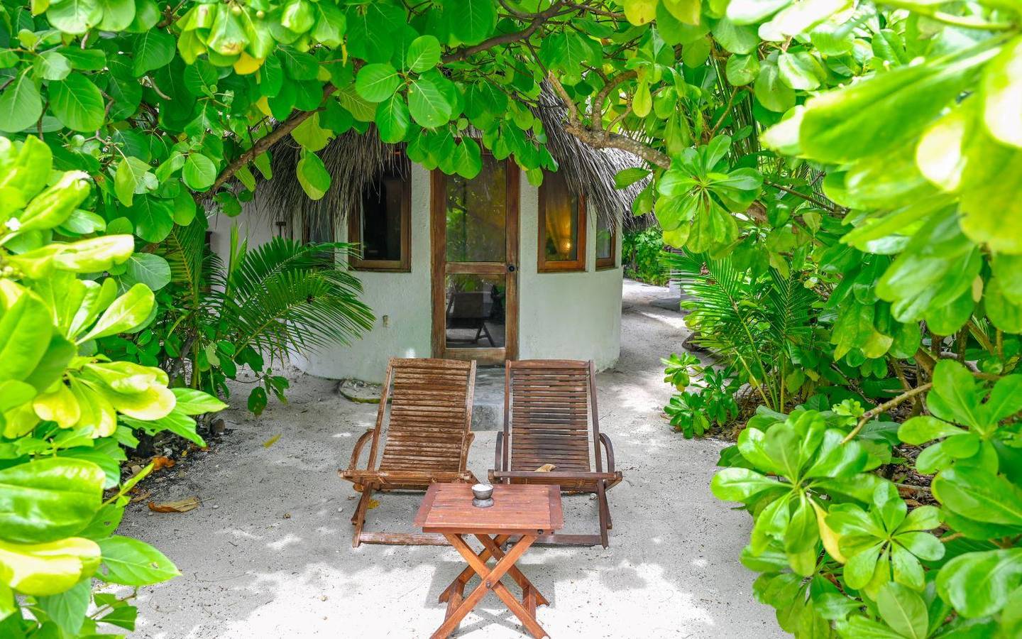 Makunudu Island, Deluxe Bungalow, Terrasse