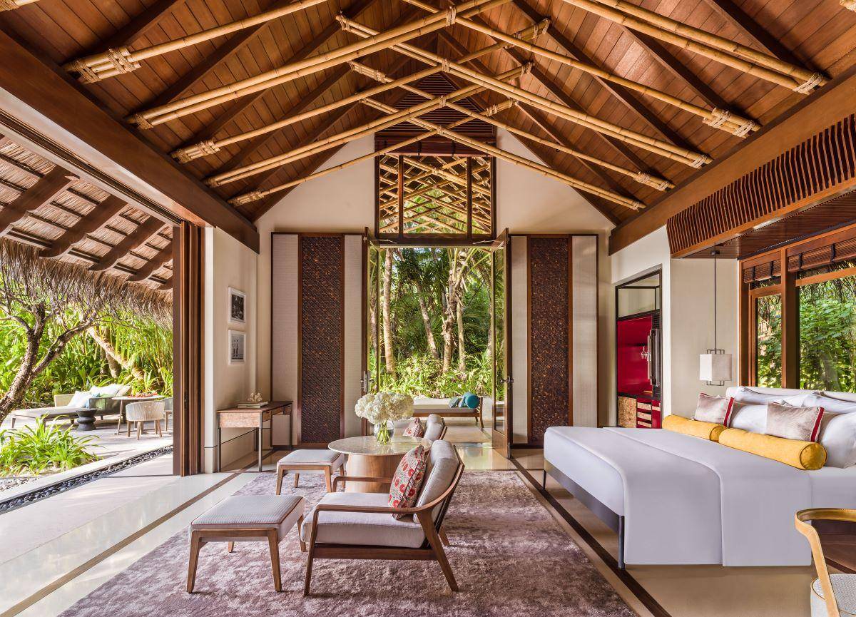 Beach Villa with Pool