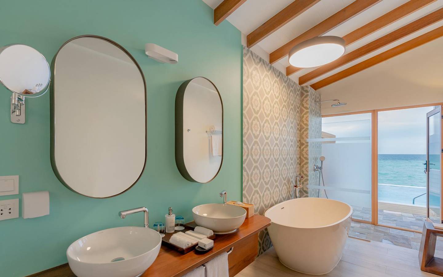 Lagoon Suite Pool