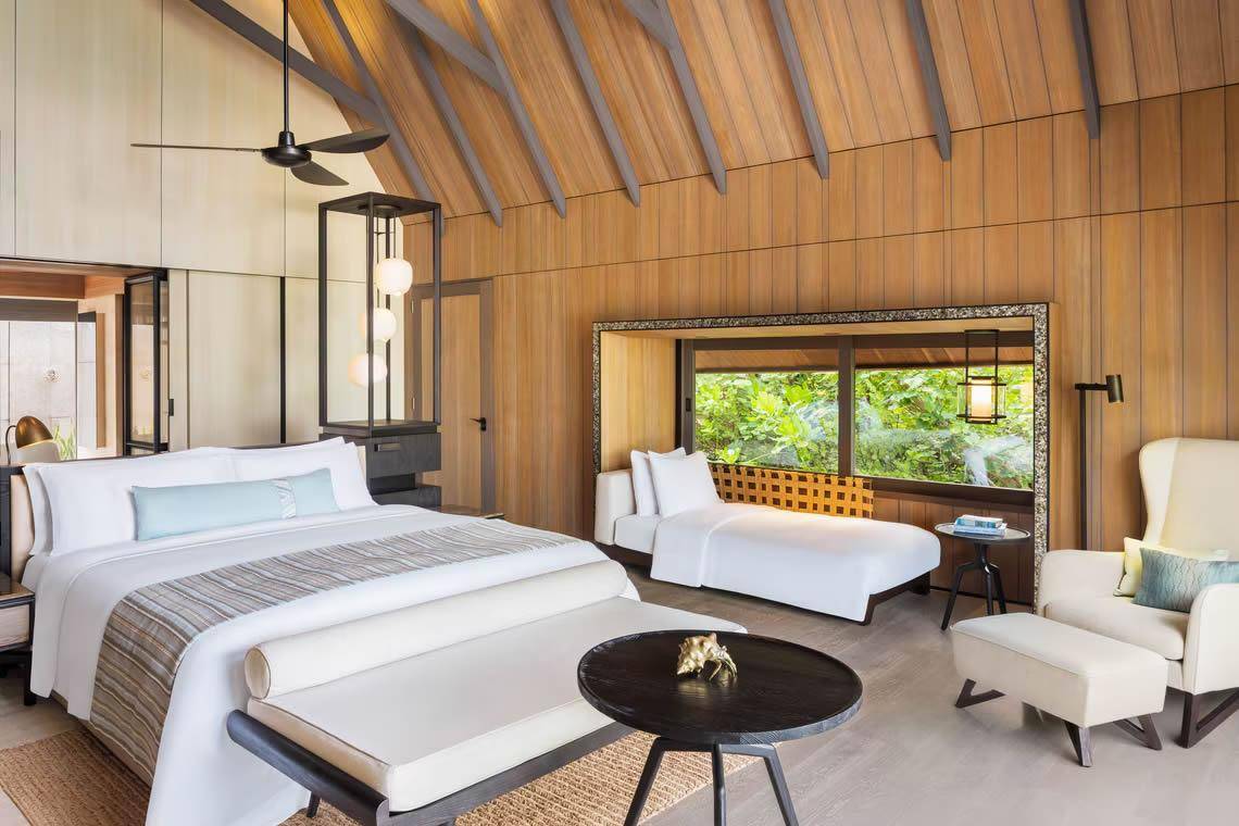 The-St-Regis-Maldives-Garden-Villa-Sleeping