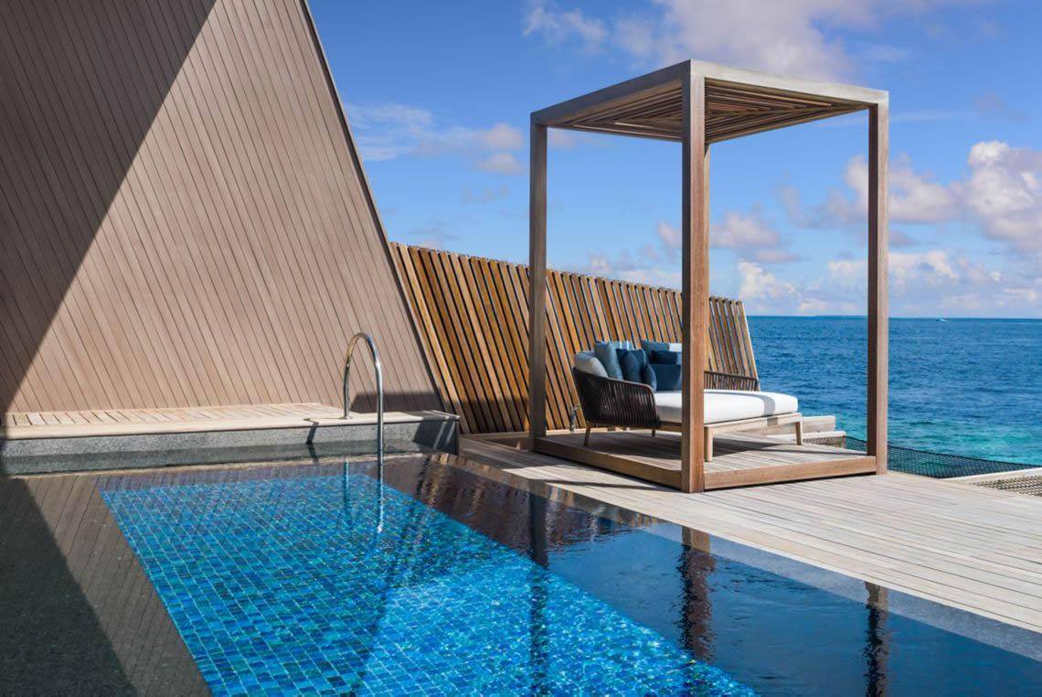 Overwater_St_Regis-Suite-16