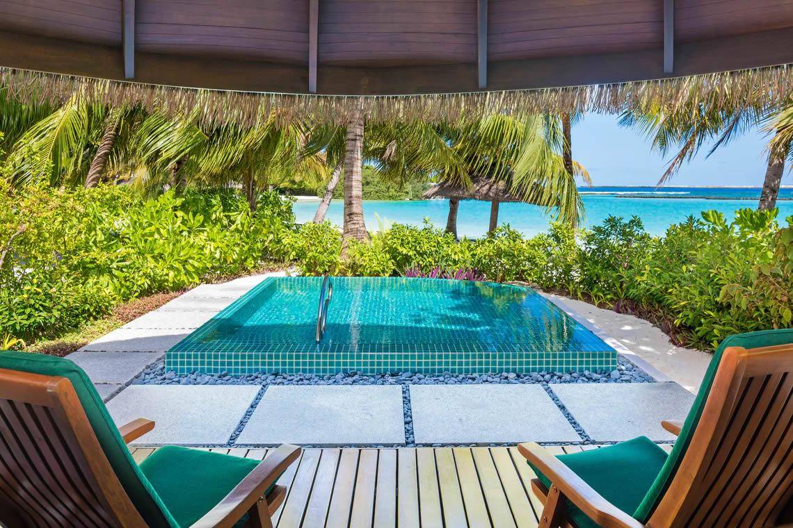 Chalet, Inselblick mit Pool 6