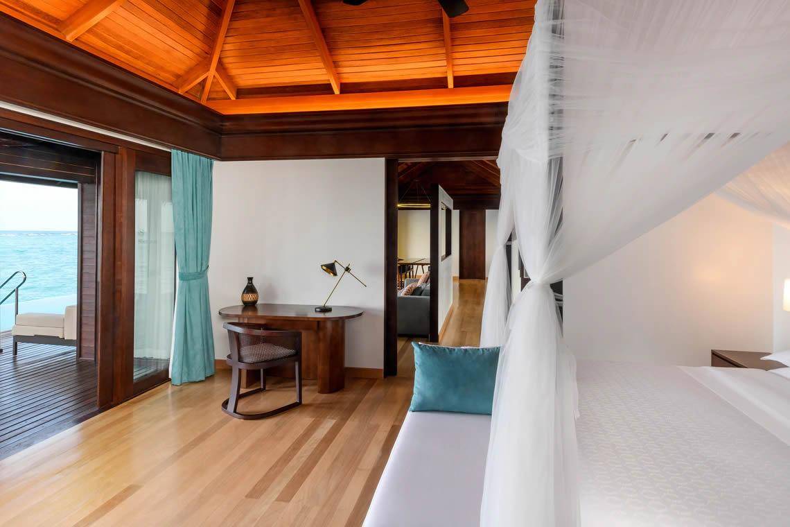 Villa über dem Wasser mit zwei Schlafzimmern