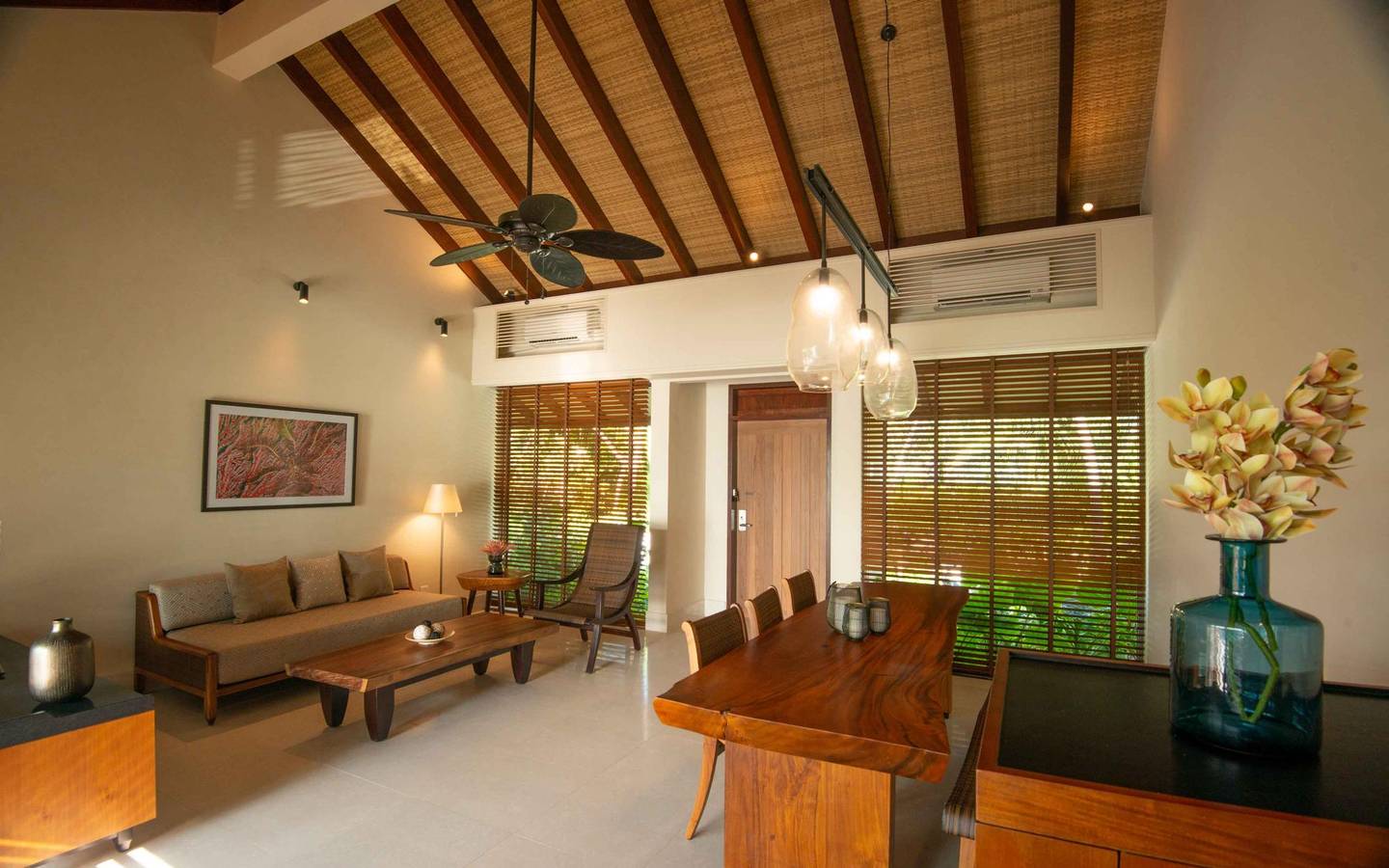 The-Residence-Maldives-Sunrise-Two-Bedroom-Beach-Pool-Villa-Dhigurah-7