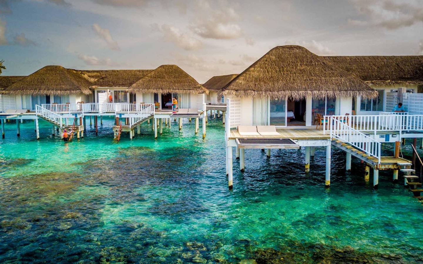 Machchafushi Island Resort Deluxe Watervilla 10