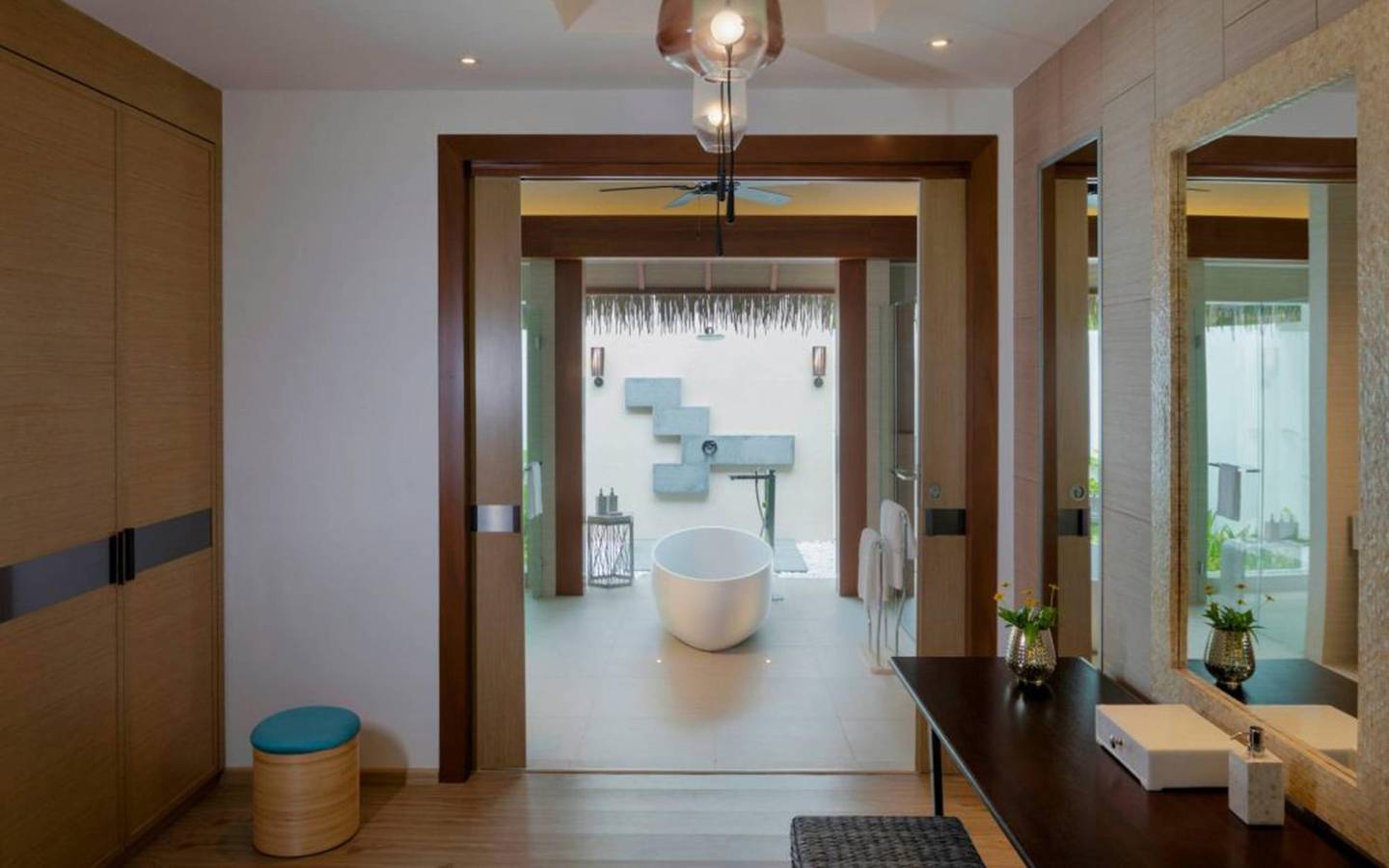 Pullman_Maldives_Maamutaa_Beach_Villa_2Pullman_Maldives_Maamutaa_Beach_Villa_3