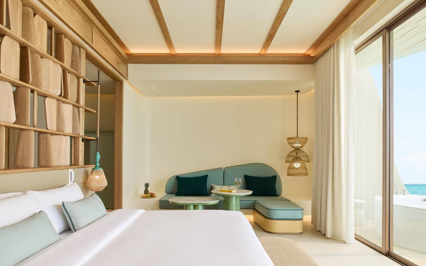 Centara_Grand_Lagoon_Maldives_One_Bedroom_Overwater_Villa_with_Jacuzzi_3