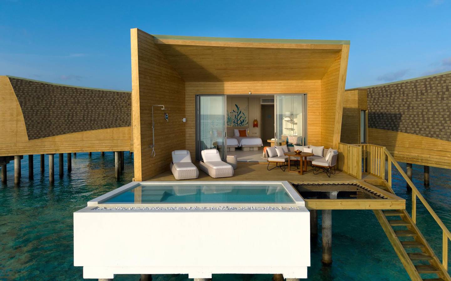 Centara_Mirage_Overwater_Sunrise_Pool_Villa_4
