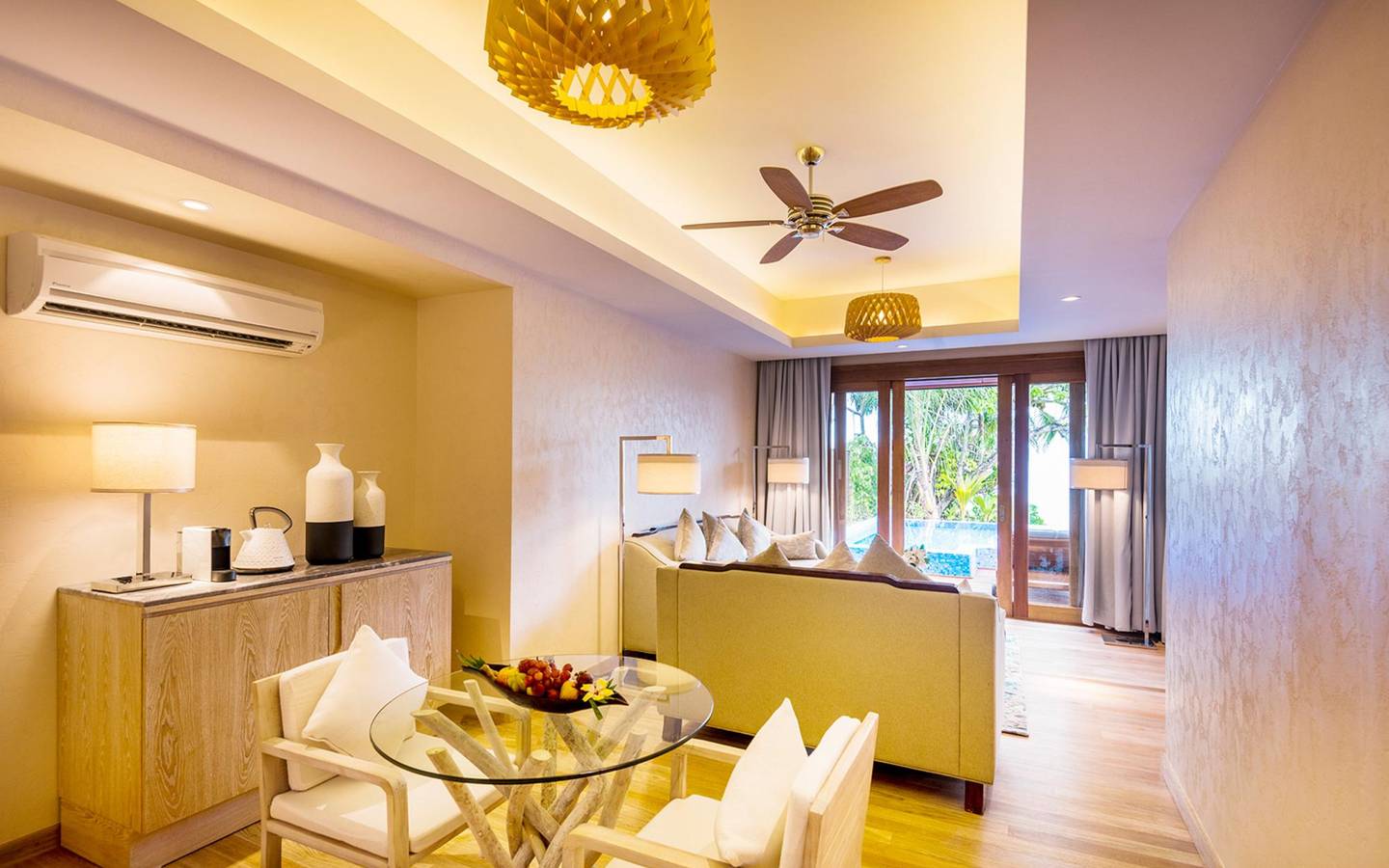 Beach Residence mit Pool, Lily Beach Resort & SPA 2