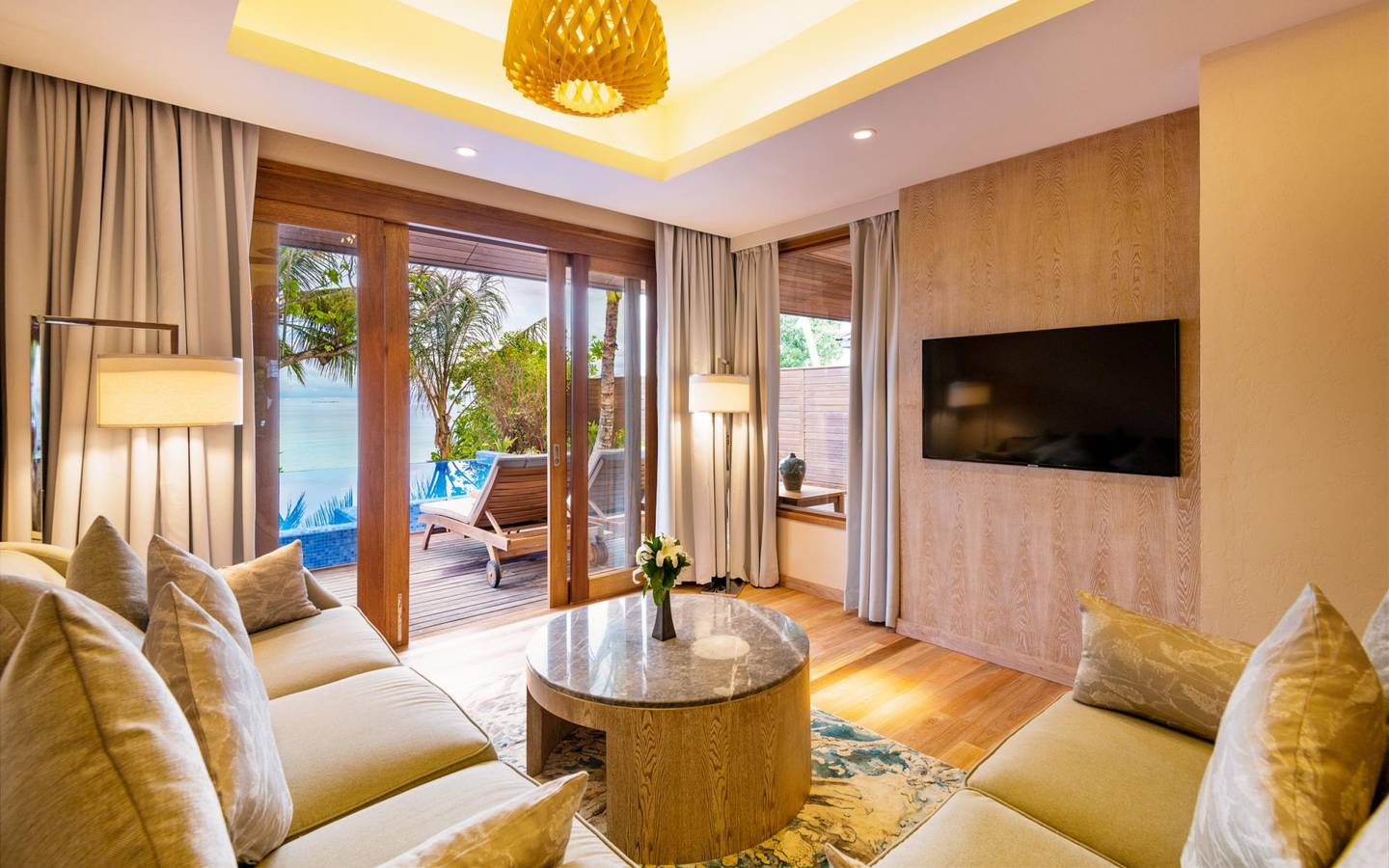 Beach Residence mit Pool, Lily Beach Resort & SPA_7