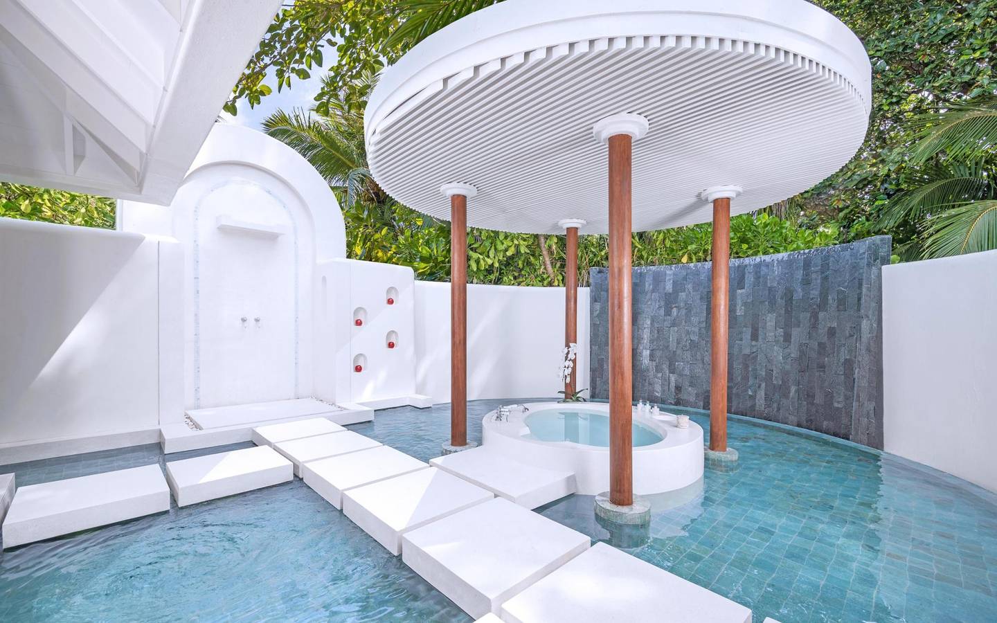 Anantara Kihavah Beach Pool Villas  Bathroom Outdoor Shower
