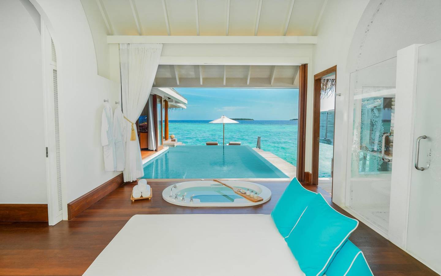 Anantara Kihavah - Over Water Pool Villa Badezimmer