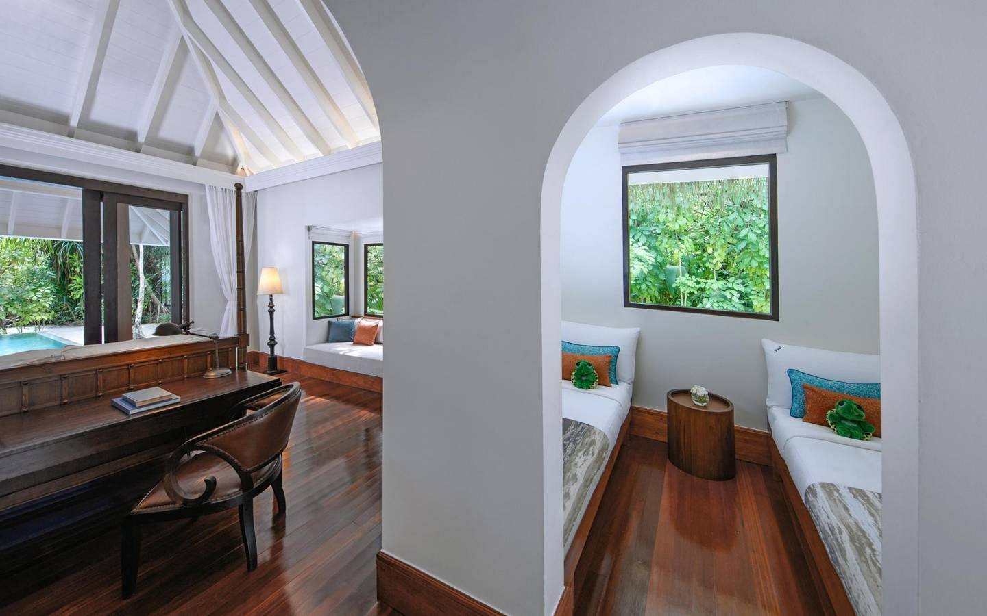 Anantara Kihavah Beach Pool Villas Wohnraum