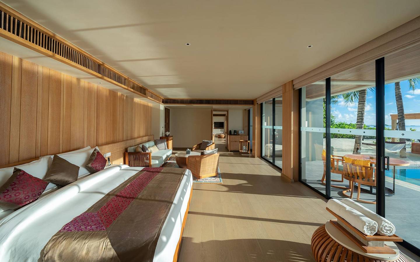 Kuda_Villingili_Maldives_Four_Bedroom_Beach_Villa_8