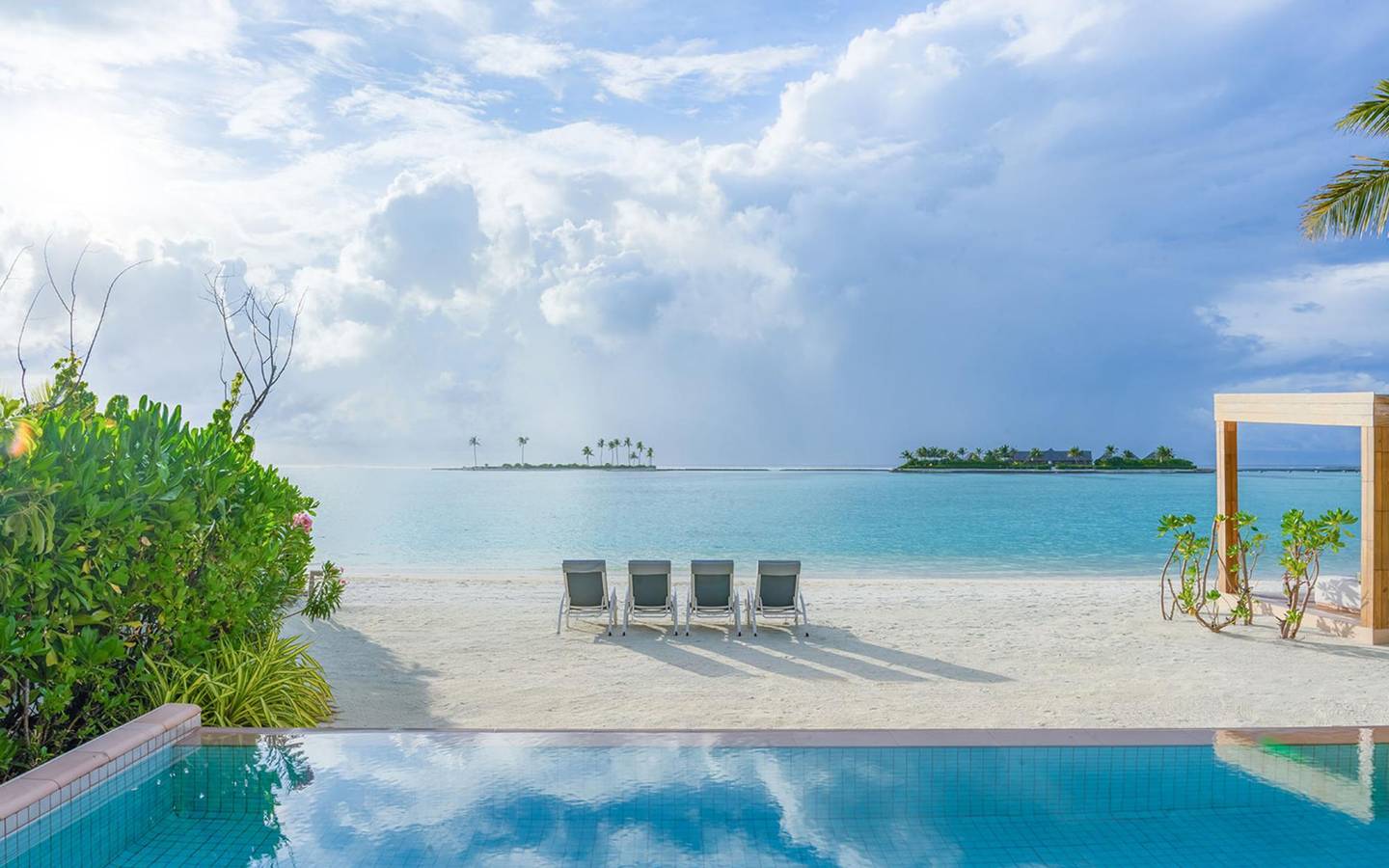 Kuda_Villingili_Maldives_Four_Bedroom_Beach_Residence_5