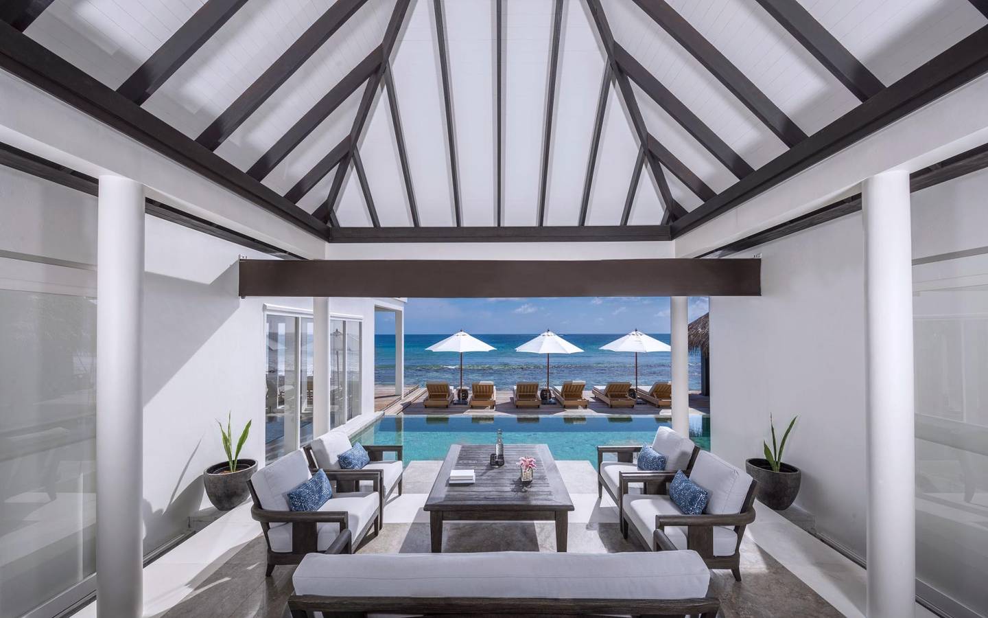 Two Bedroom Beach Pool Residence