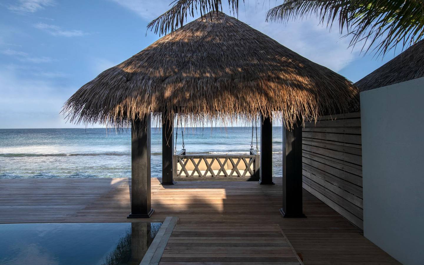 Naladhu_Private_Island_Maldives_Guest_Room_Two_Bedroom_Pool_Beach_Residence_Swing