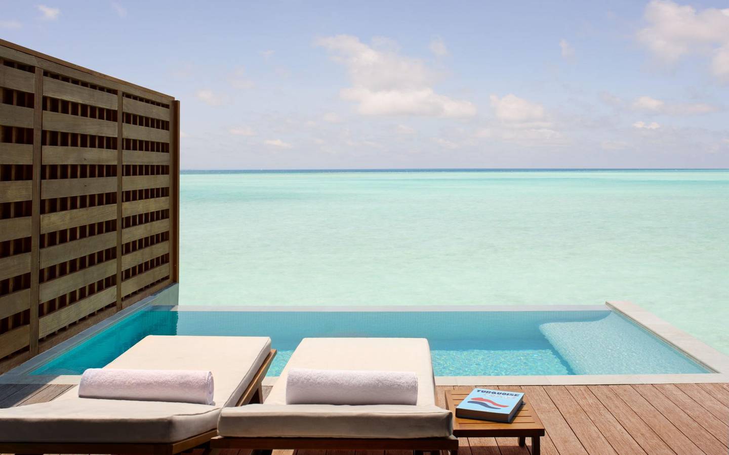 Anantara_Veli_Maldives_Over_Water_Pool_Villa_4