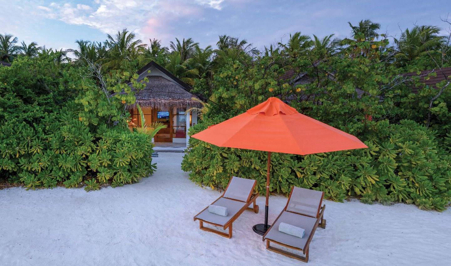 Oblu_Select_Sangeli_Beach_Villa_2