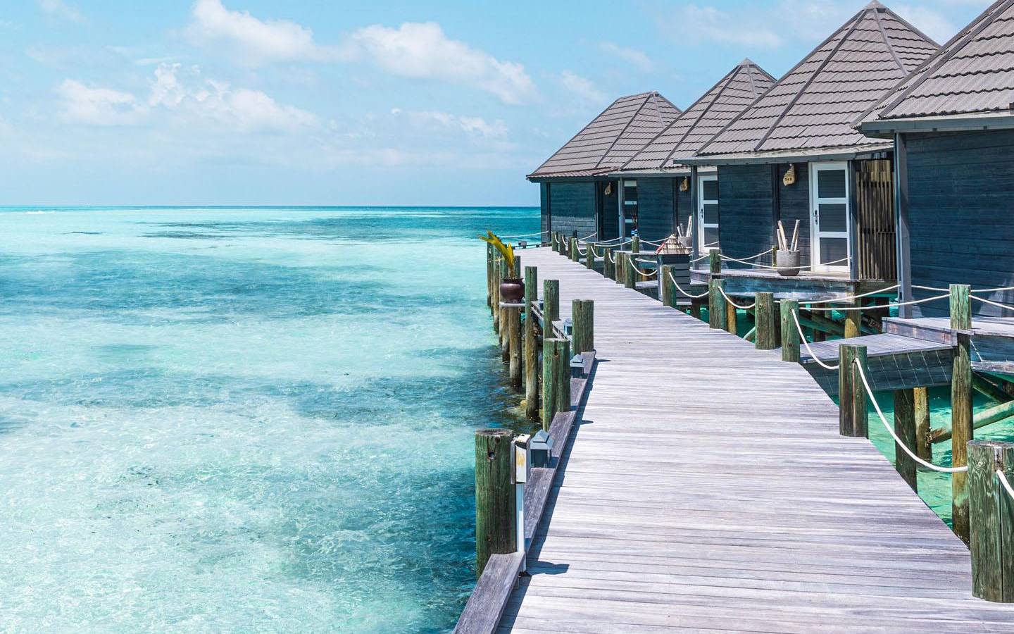Kuredu Island Resort, Malediven, Sangu Water Villa_4