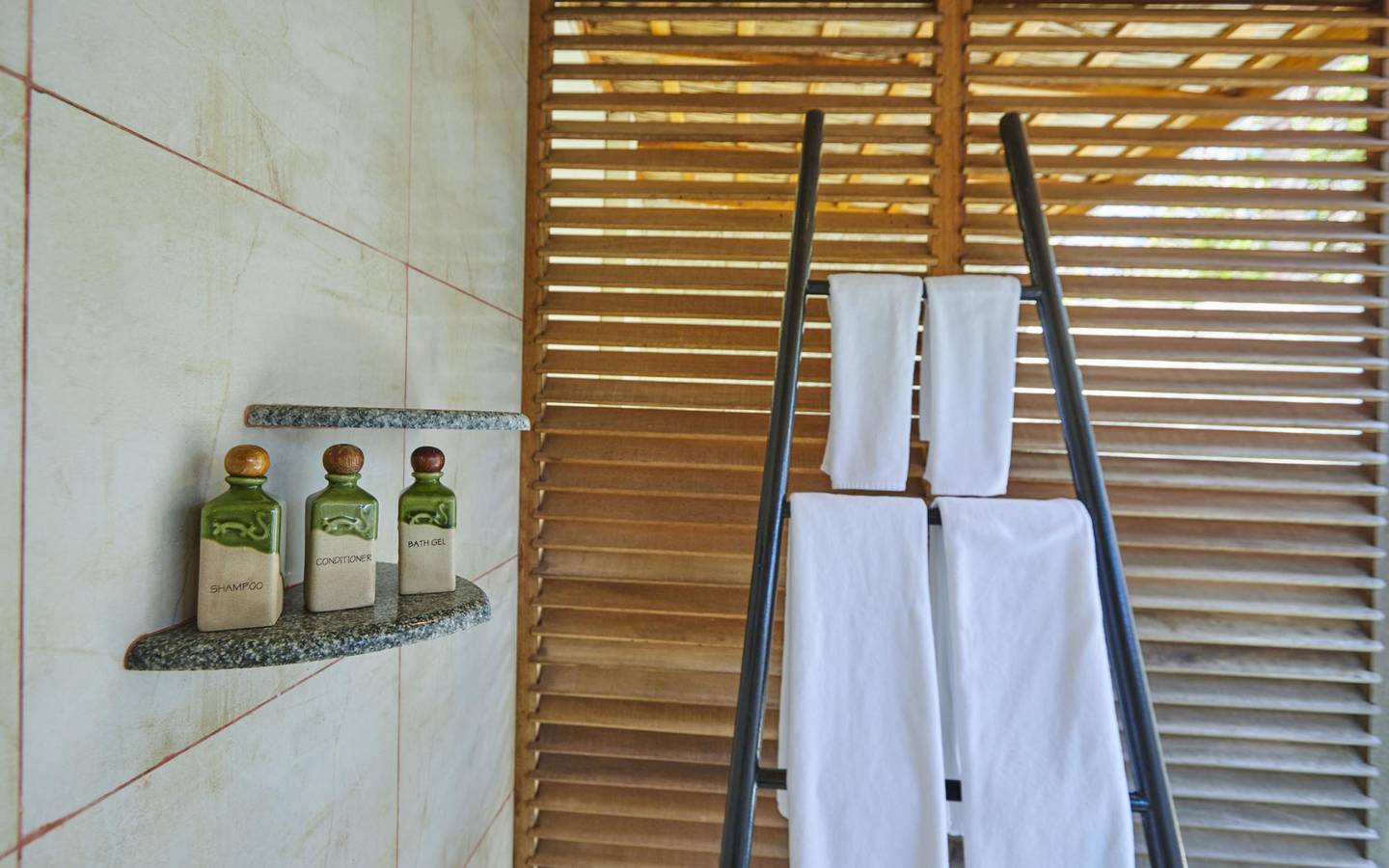 Kuredu_Resort_Premium_Strand_Bungalow_15