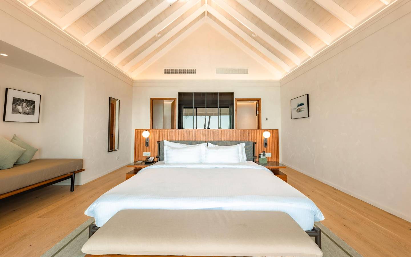 Ananea-Madivaru-Maldives-2-Bedroom-Beach-Pool-Villa-Sleeping_5