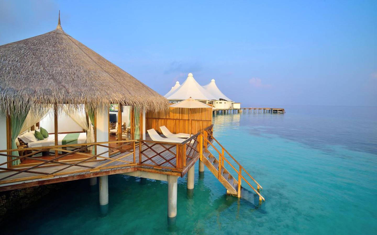 Safari_Island_Maldives_Water_Bungalow_1