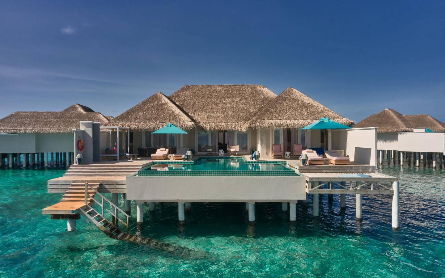 Seaside Finolhu_Rockstar Villa Exterior Vilew