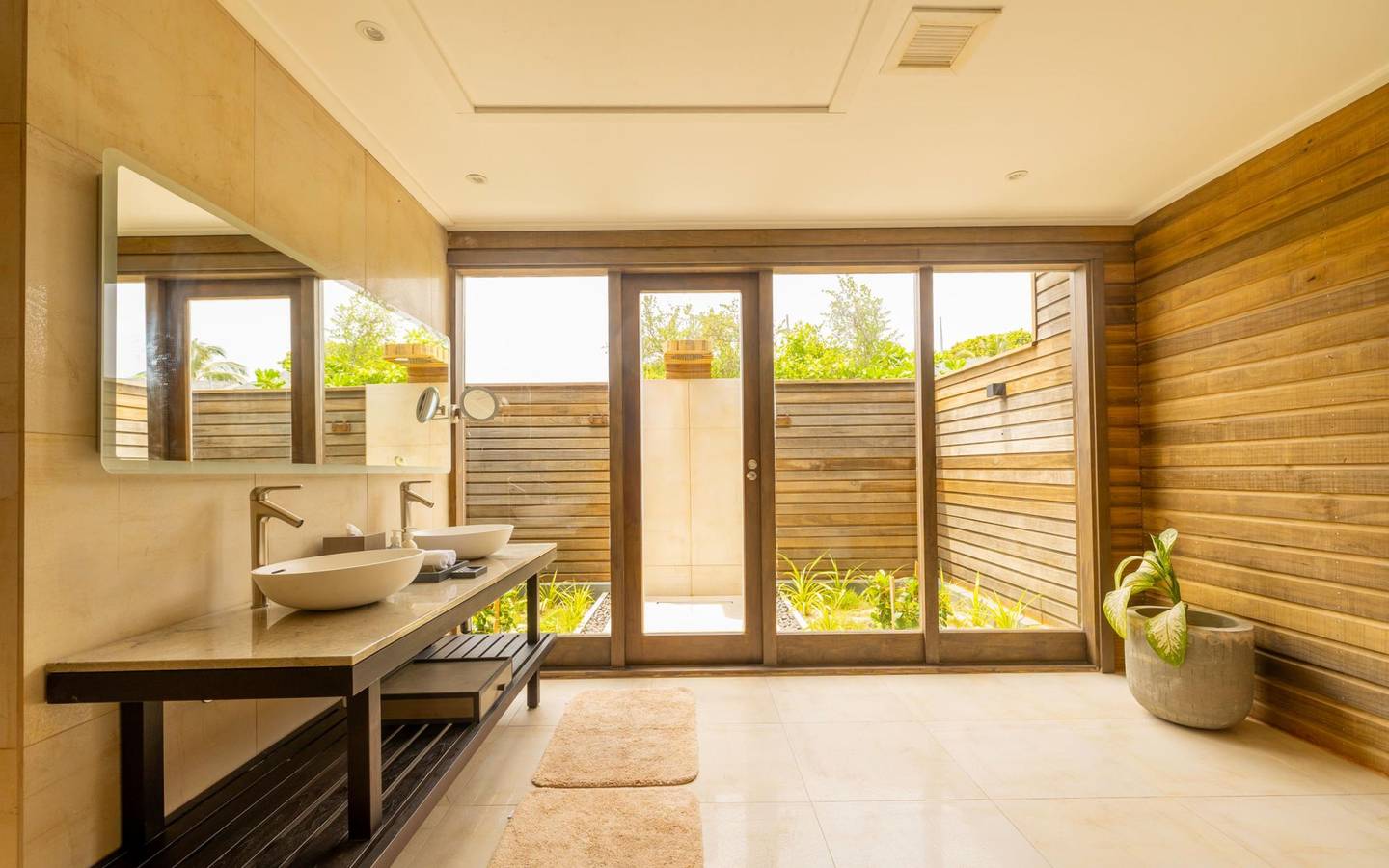 Nala_Sunset_Beach_Pool_Villa_Interieur_BathNala_Sunset_Beach_Pool_Villa_Interieur_Bathroom_6