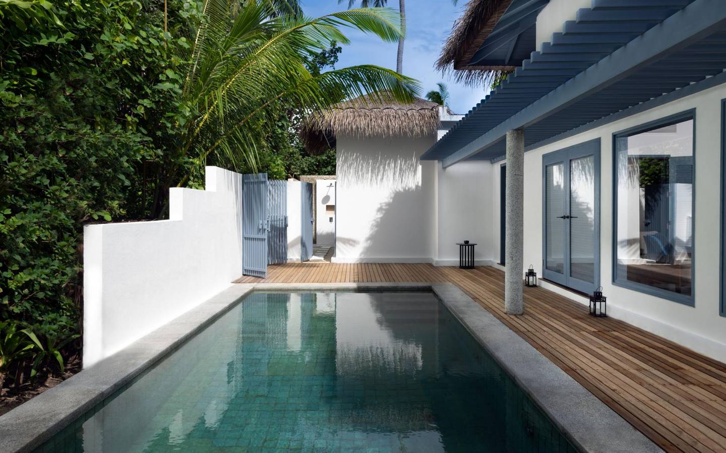 Oceanfront_Beach_Pool_Villa_6