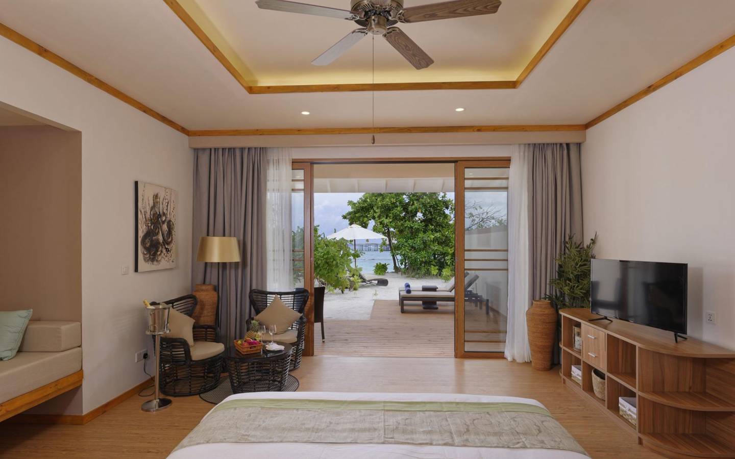 Brennia Kottefaru_Beach_Villa_2