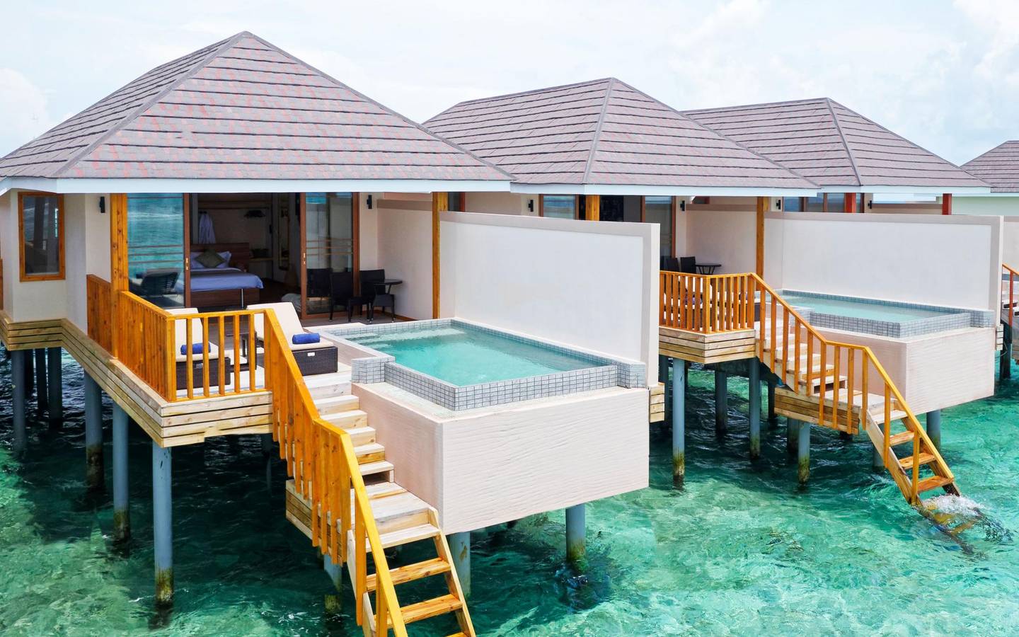 Brennia_Kottefaru_Ocean_Pool_Villa_Außen