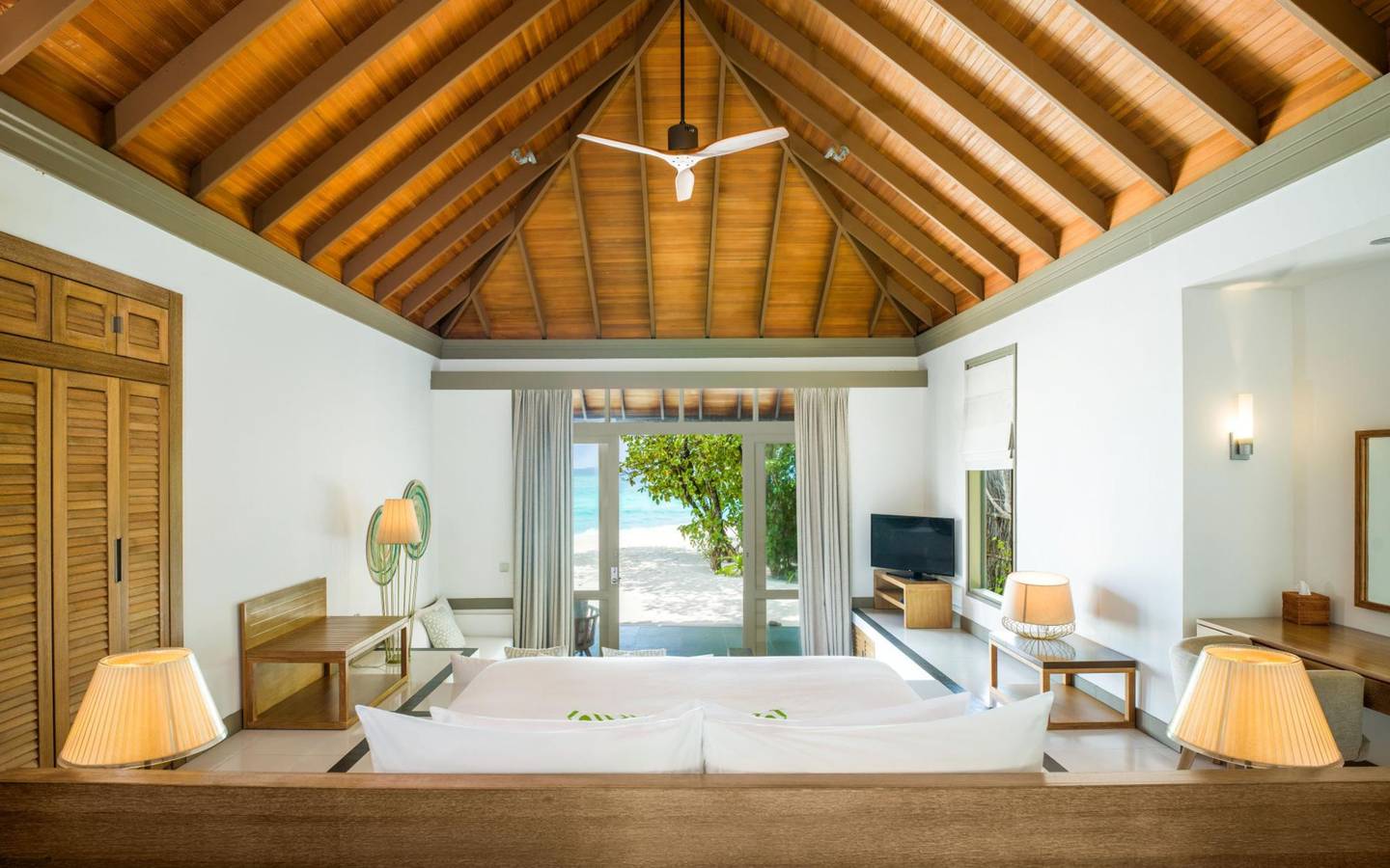JA_Manafaru_Beach_Villa_with_Private_Pool_§