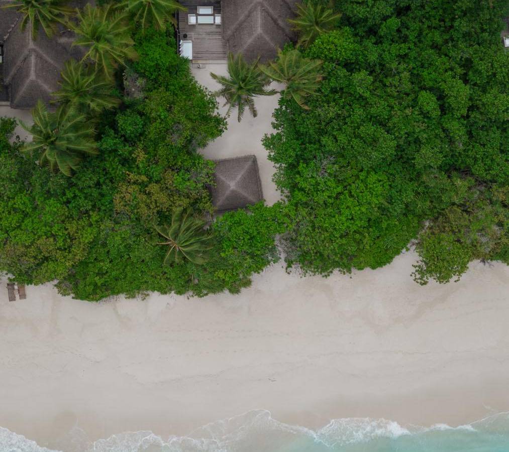 JA_Manafaru_Maldives_Deluxe_Beach_Villa_with_Private_Familiy_Pool_2