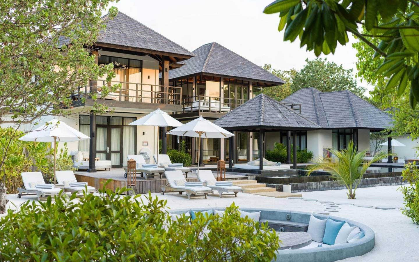 JA_Manafaru_Three_Bedroom_Beach_Resicence_with_two_private_Pools_3
