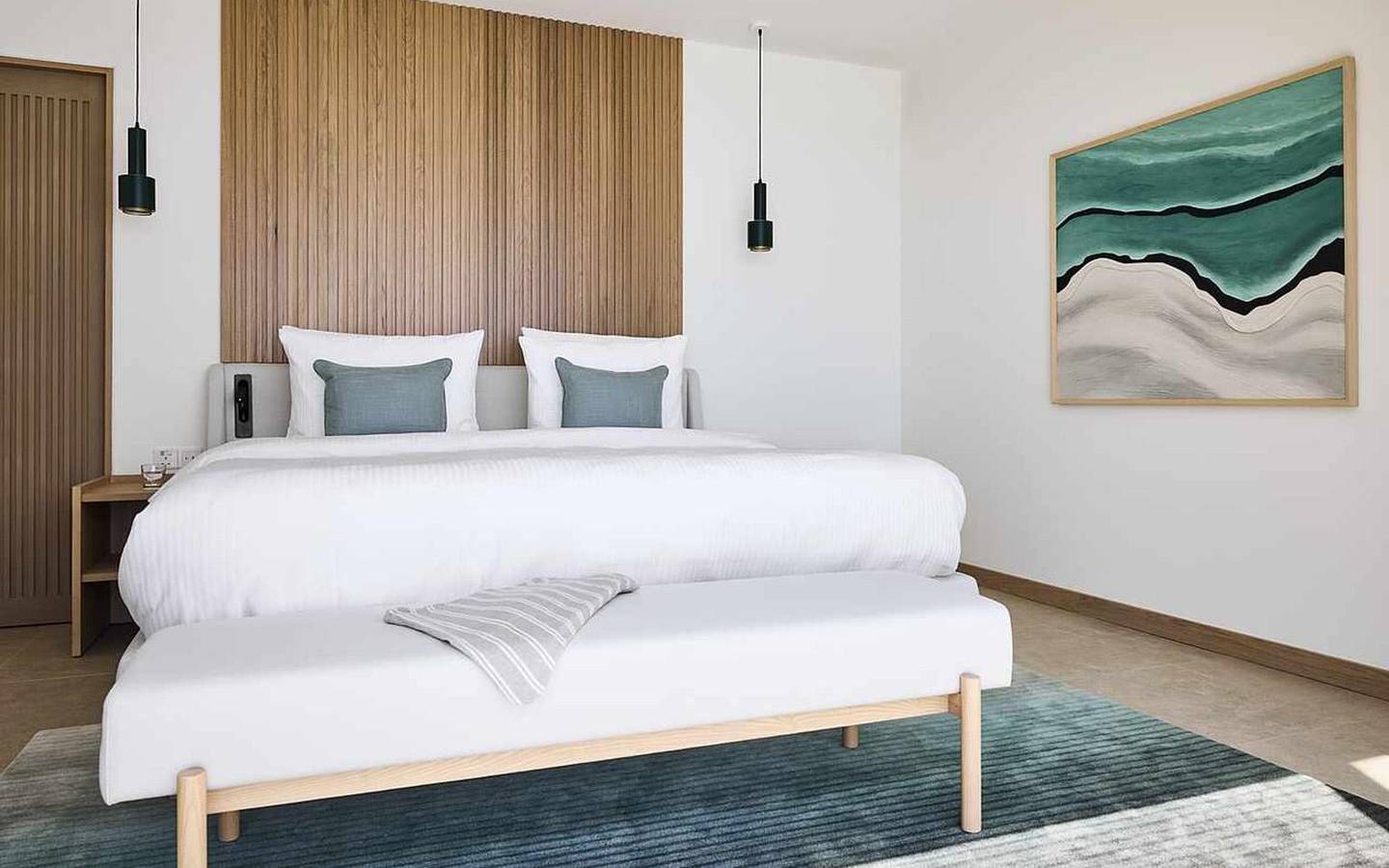 Funamadua_One_Bedroom_Water_Villa_Pool_Schlafen