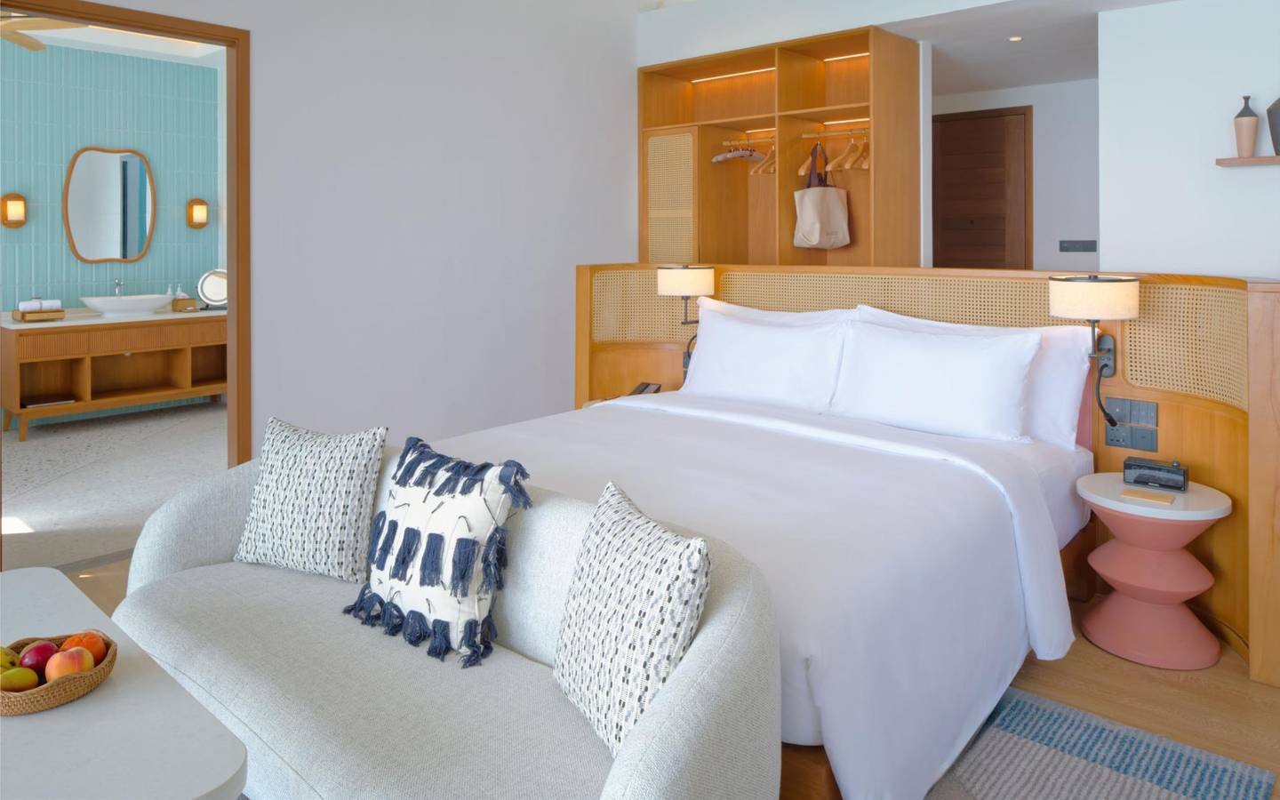 DusitD2_Feydhoo_Maldives_Premium_Overwater_Pool_Villa_3