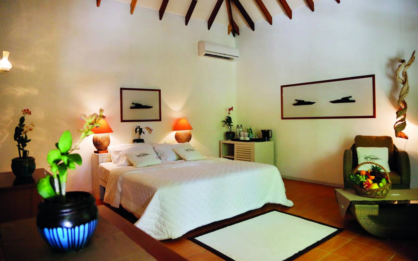Nika_Island_Resort_Garden_Room_6